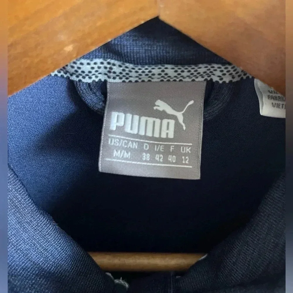 NWOT - Puma Full zip Sweatshirt, Women’s Medium - Picture 4 of 6